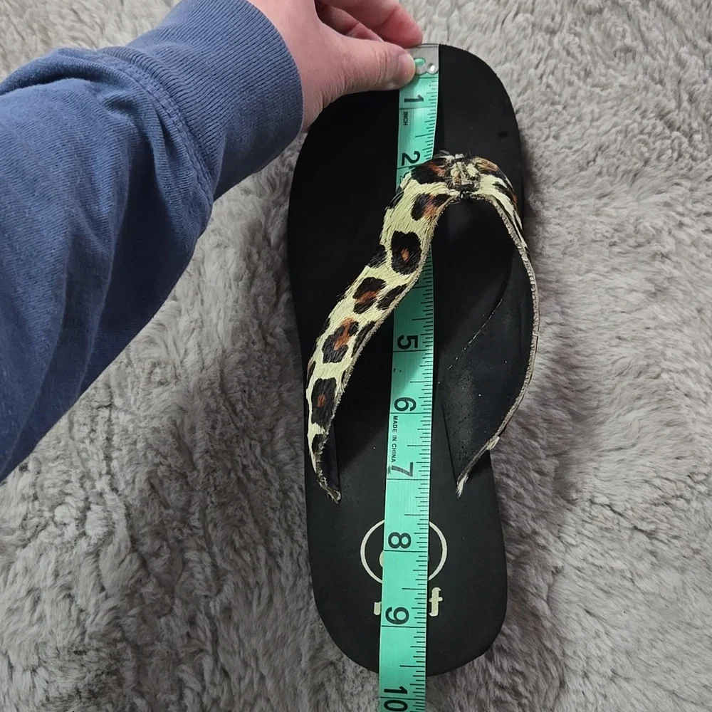 Reef Y2K black animan print platforms sandals size 7